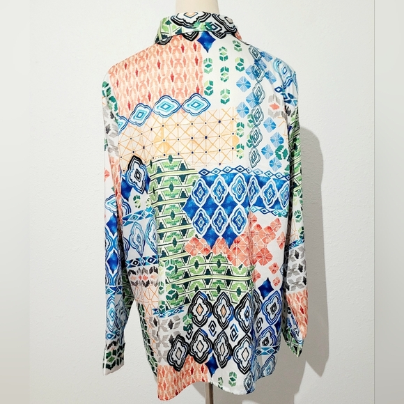 Chico’s Size 3-16/18 Button-Front Blouse Multicolor Geometric Print Long Sleeve - Picture 4 of 10